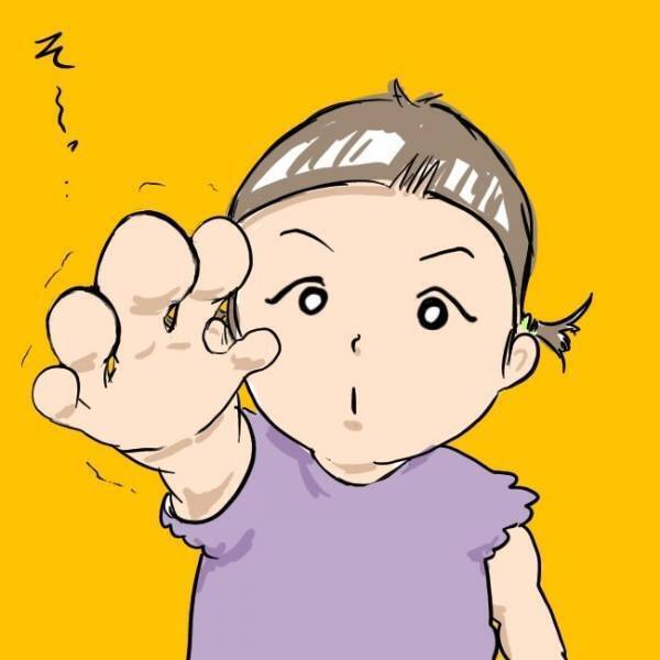 好奇心旺盛の次女！必死にプルプルさせながら手を伸ばした先には…！？