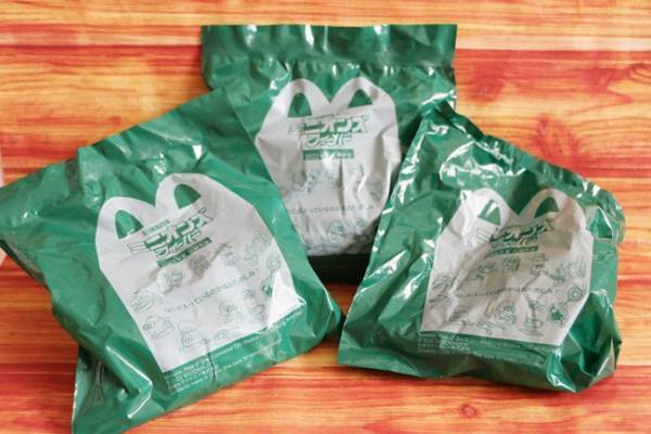【マクドナルド】新作ミニオンを求めてハッピーセットを買う大人が続々！知ってお得な裏技3つも♡