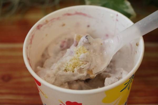 【マクドナルド】期間限定の新作スイーツを実食！SNSで話題のさらにおいしい裏技も♡