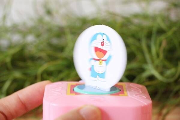 「おしてみよう！きせかえカメラ」