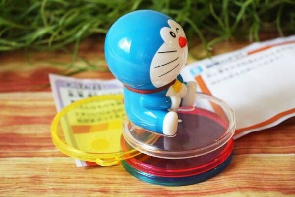 「かさねてみよう！色の実験」