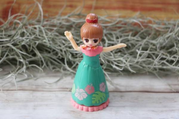 【ハッピーセット】マクドナルドの新作リカちゃんがかわいいと話題！意外と知らない裏話2つも♡