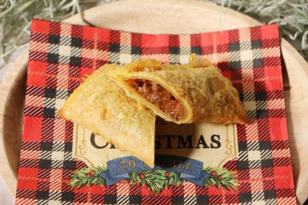 【マクドナルド】急いで！期間限定で復活中「ビーフシチューパイ」がおいしいと話題♡