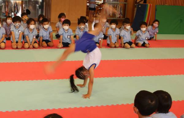 1,000冊の絵本を読了する子も！？しつけは人生の根っこ！態度教育実践する「虹ヶ丘幼稚園」に密着