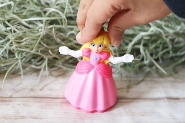 【ハッピーセット】マクドナルド新作マリオが話題！まとめ買いする大人も続出！お得な裏技3つも♡