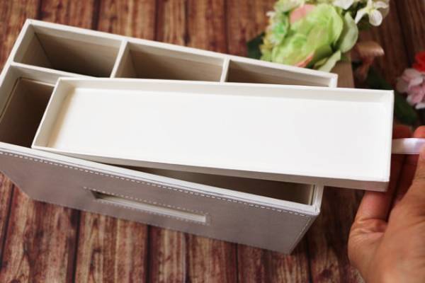 【ニトリ】テーブル上がいつでもスッキリ気持ちいい♪使い方無限大な高見え収納ケースが便利すぎ！