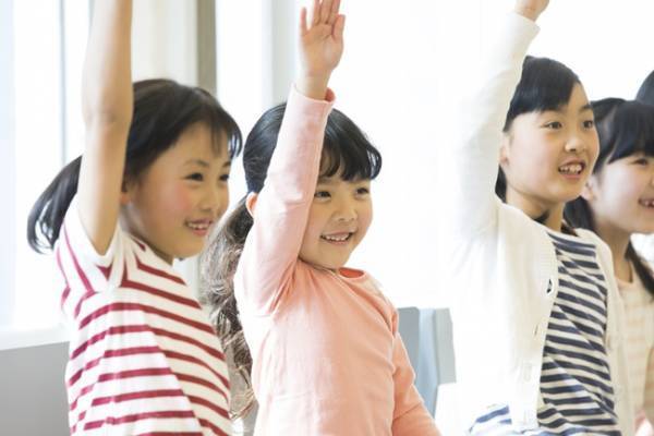 保育園に預けると成長に悪影響ってホント？3歳児神話って？【3児ママ小児科医のラクになる育児】