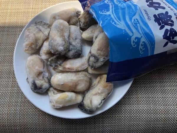 【業務スーパー】買わずにはいられない！うまみとだしの宝庫！1年中おいしく楽しめる「冷凍かき」