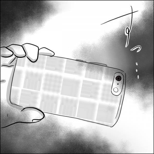 胸を出したまま寝てしまった…義夫がニヤつきながらスマホを取り出して…！？