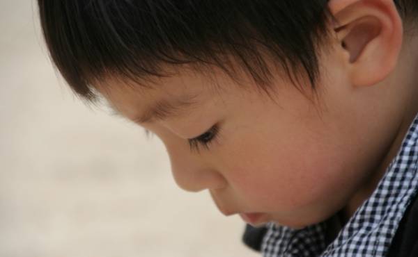 「ごめんね」後悔と反省しかない…好奇心旺盛な息子を連れていった遊園地で、まさかの事件が！？