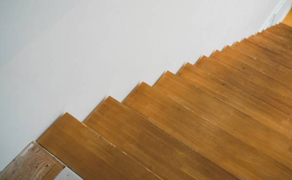 「娘を守れなかった…」衝撃の瞬間を目の当たりにして動けなかった私。後悔の気持ちでいっぱいに