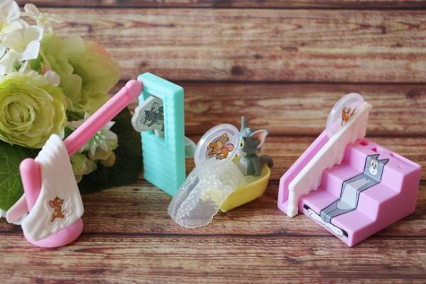 【マクドナルド】話題のハッピーセットおもちゃ「コンプ狙い」の大人買い続出！無料オーダー裏技も♪