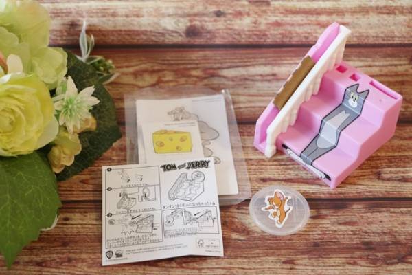 【マクドナルド】話題のハッピーセットおもちゃ「コンプ狙い」の大人買い続出！無料オーダー裏技も♪