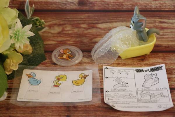 【マクドナルド】話題のハッピーセットおもちゃ「コンプ狙い」の大人買い続出！無料オーダー裏技も♪