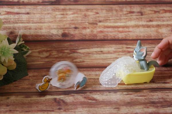 【マクドナルド】話題のハッピーセットおもちゃ「コンプ狙い」の大人買い続出！無料オーダー裏技も♪