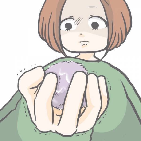 ＜恐怖の誤飲事故＞「一歩間違ったら次女の命は…」動揺する私は、旦那と長女の反応でさらに放心状態に