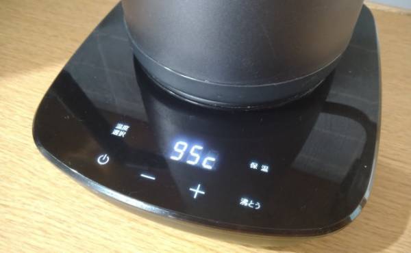 赤ちゃんが生まれて「多機能な電気ケトル」に買い替えた結果…ミルク育児の時短や家事にも大活躍！