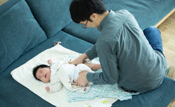 実はママ達がモヤついている！？良かれと思ってやっていた…パパがやりがちなNG育児サポートとは？