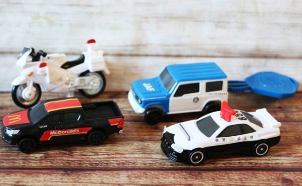 【ハッピーセット】新作おもちゃ「トミカ」を全部見せ！クオリティが凄い！お得な無料ドリンク裏技も♡