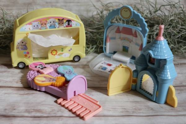 【マクドナルド】ハッピーセットの新作おもちゃがスゴイと話題！トミカ・シルバニア全種類を大公開！