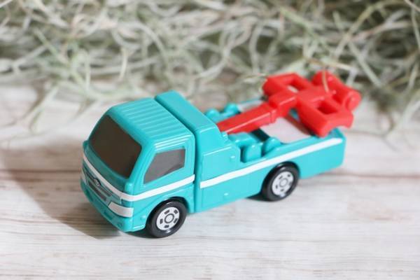 【マクドナルド】ハッピーセットの新作おもちゃがスゴイと話題！トミカ・シルバニア全種類を大公開！