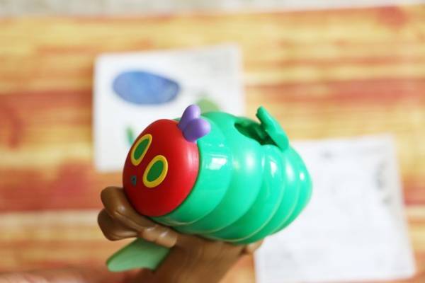 【マクドナルド】ハッピーセットの新作おもちゃを全部見せ！はらぺこあおむしの激カワおもちゃ6つ♡