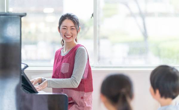 【政府調査】保育所で10人に1人が虐待されていると判明！今後の対応は？