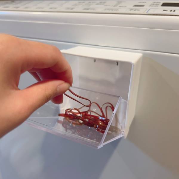 【100均】早く知りたかった！マグネットスイングケース収納が便利すぎ。取り出しやすさは感動レベル