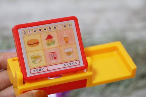【マクドナルド】ハッピーセット新作おもちゃを全種類見せ♡全部集めたくなっちゃう激カワおもちゃ6つ
