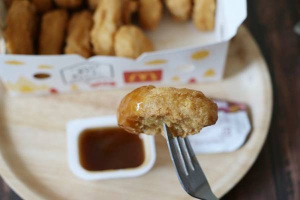【マクドナルド】期間限定で特盛りナゲットが爆安！無料でできる新ソースの裏技3つ