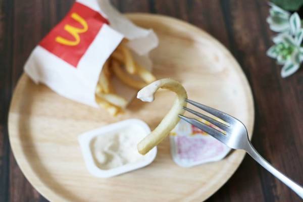 【マクドナルド】期間限定で特盛りナゲットが爆安！無料でできる新ソースの裏技3つ