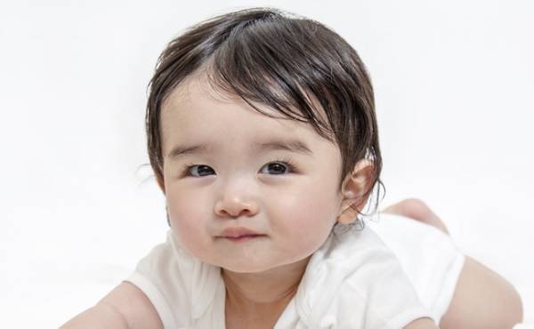 「ジェンダーレスネーム」と「と止めネーム」の二強時代へ！2023年、今男の子に人気の名前は？