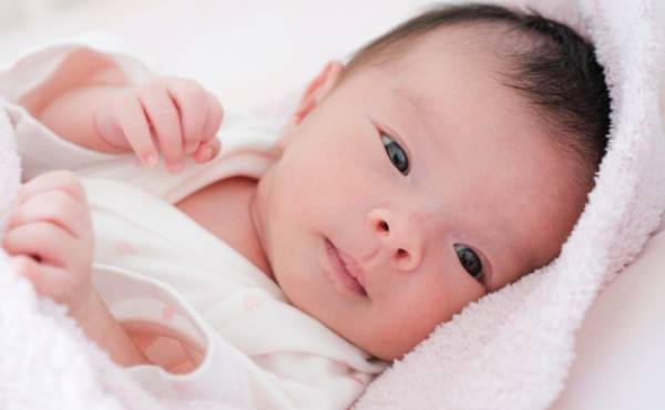 今人気「ジェンダーレスネーム」ランキングTOP10！今、男女どちらにも人気の名前って？