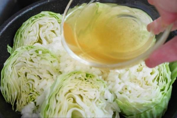 山里亮太さんも衝撃！？【キャベツ1/2玉はこう食べる！！】「一気にごちそうになる」食べ方