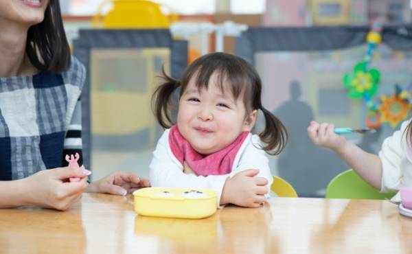 「離乳食でお弁当って…どう作ればいいの！？」途方に暮れた新米ママを救ったママ友からの神アドバイス