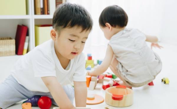 「イライラする…」お昼寝の寝かしつけが苦痛…⇒ママ友に相談したら、目からウロコのアドバイスが！？