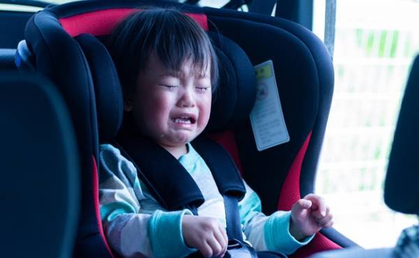 「息子の命とどっちが大事？」チャイルドシート嫌いな息子。大変さを愚痴ったら…夫の正論にイラッ！