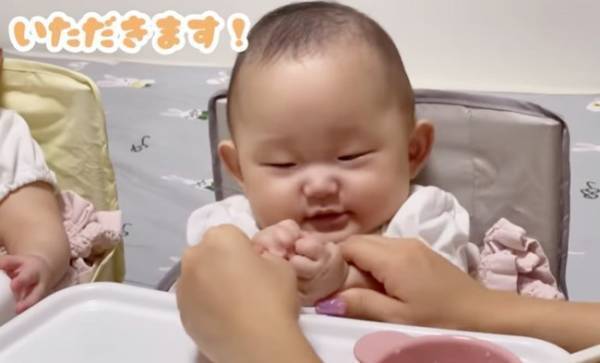 【3つ子ちゃん】離乳食どうしてる？初めての離乳食に密着！⇒それから5カ月後、まさかの争奪戦に！？