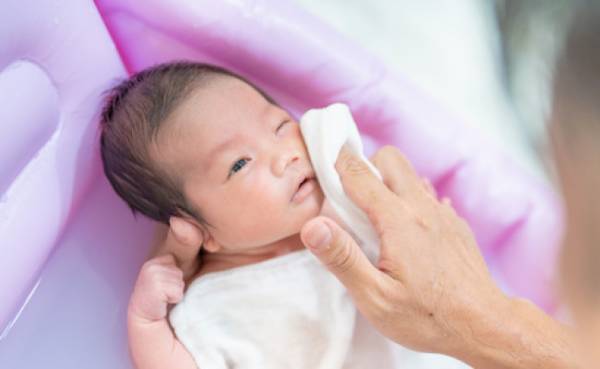 「ベビーバスって本当に必要…？」⇒3人の子どもがいるわが家は、意外な物で代用しました！【体験談】