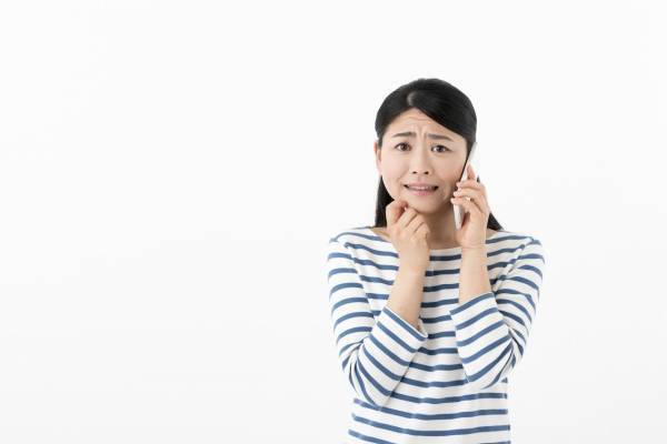 「 お熱が出たので…」接客業ピーク時間に保育園からお迎え要請→途方にくれる私に後輩がまさかの…！