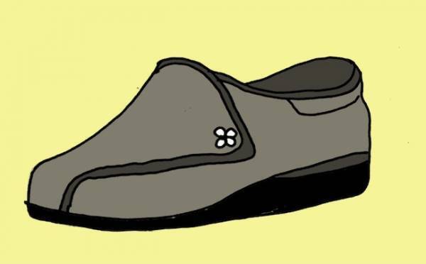 「足元がおぼつかないように見える？」ハイヒールを卒業してくれない70歳の母＜母の認知症介護日記＞