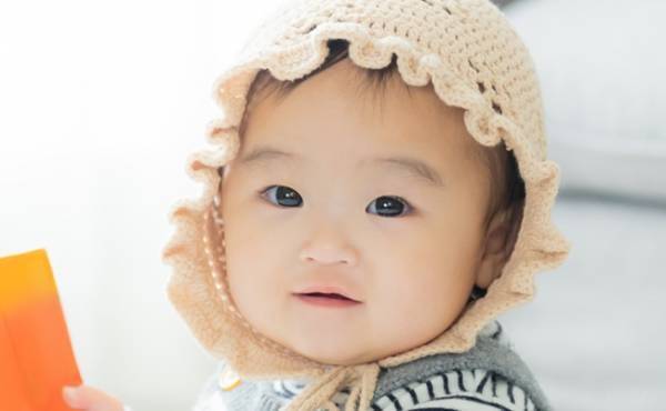 古風な名前「レトロネーム」ランキングTOP10！今女の子に人気の名前は？