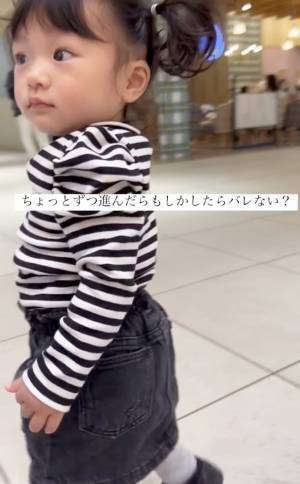 148万回再生！「あ…足が勝手に！」おもちゃ屋さんに入りたくて葛藤する女の子⇒結末に思わず爆笑！