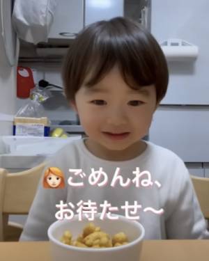 357万回再生！「早く食べたい〜」おやつが待ち遠しい男の子→我慢している姿が可愛すぎる件！