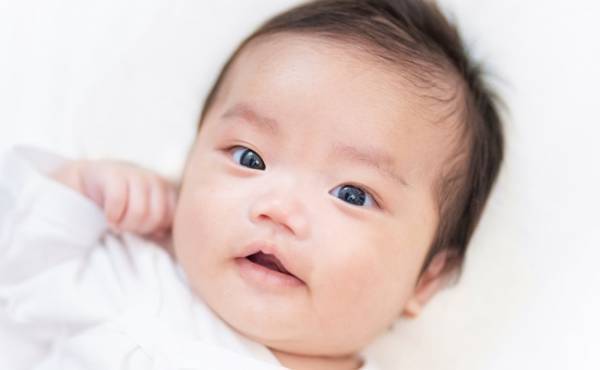 「はるネーム」ベビーが増加！人気の名前ランキングTOP10！今男の子に人気の名前は？