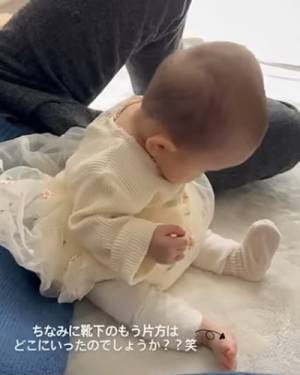 127万回再生！かわいすぎ♡パパと一緒に過ごす赤ちゃん→心地よくて見せたまさかの姿とは？
