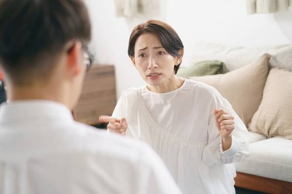 「え？」体調が悪く夫に夕飯を頼んだら…買い出し後のレシートを見て驚愕！夫が夕飯代に使った金額は…