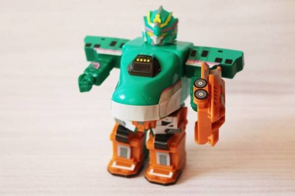 5/17発売「シンカリオン」新作おもちゃがスゴイ♡第1弾全部見せ！【ハッピーセット】