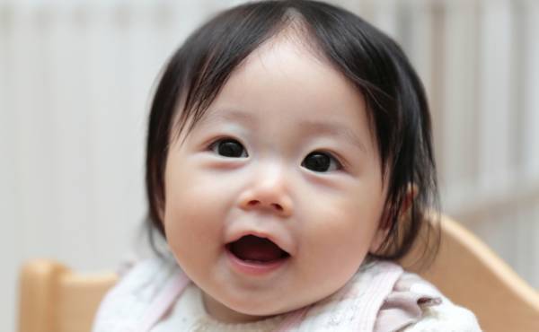 「春ネーム」が人気♡女の子よみランキングTOP10！2位は「こはる・みお」1位の名前は？