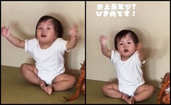 大バズリのあのポーズを披露する1歳児